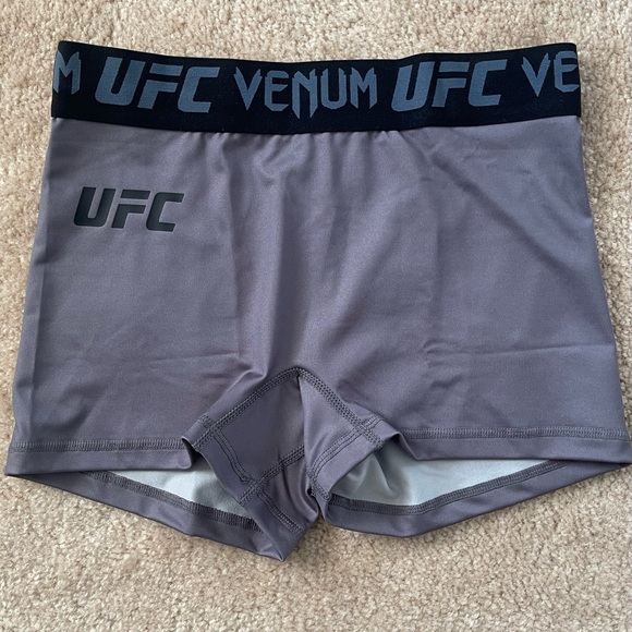 UFC VENUM WOMEN’S WEIGH-IN UNDERWEAR / BOXER BRIEFS SET OF 4 - Picture 2 of 4